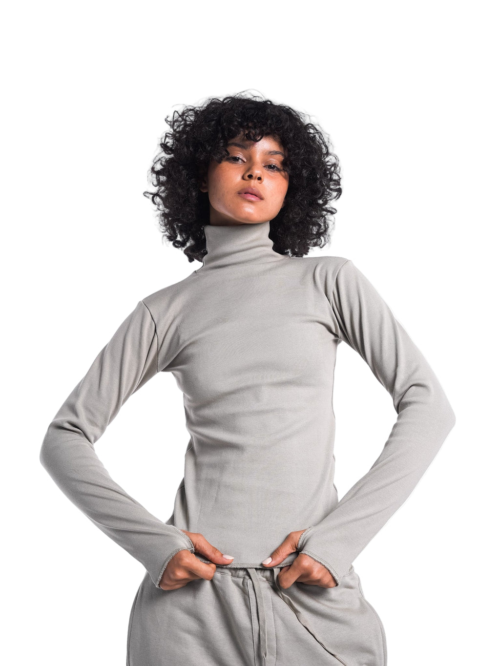 HIGH NECK LONG SLEEVE TOP
