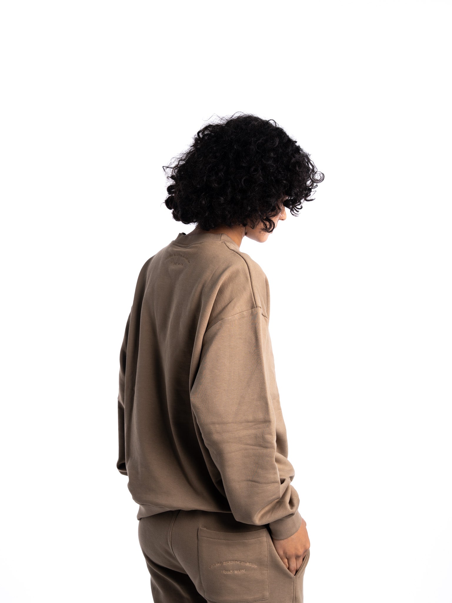 FRAMEWORK CREWNECK + SWEATPANTS SET (Cafe)